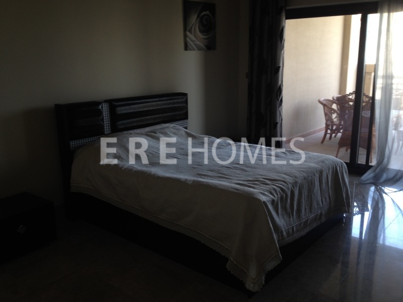 Fully Furnished 1br Fairmont Residence. Er R 10049 
