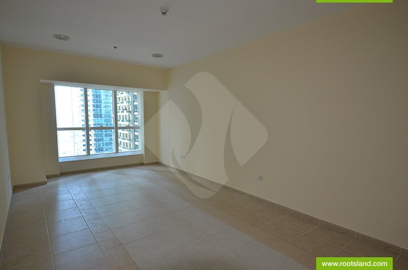 Comfortable bright apartment In a high-end building