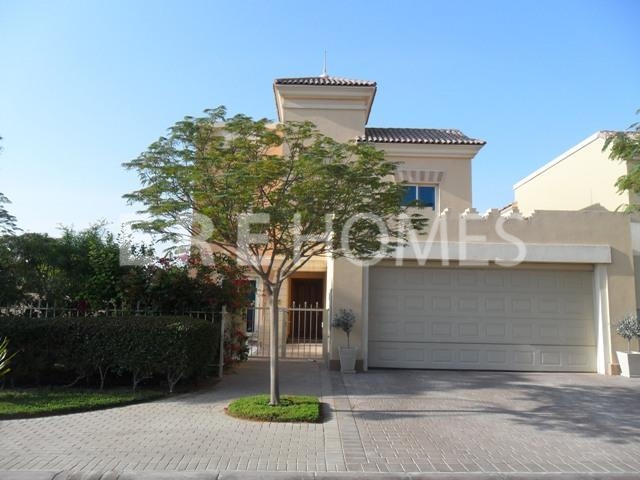 Extremely Sought After C3 Villa In Victory Heights Er R 15129