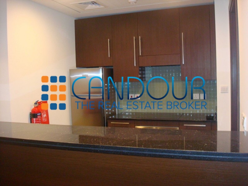 Unfurnished 1 Br Plus Balcony In Burj Daman Difc