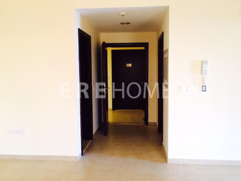 Brand New 3 Bed , Vacant Ready To Move In-Remraam Er R 12422 