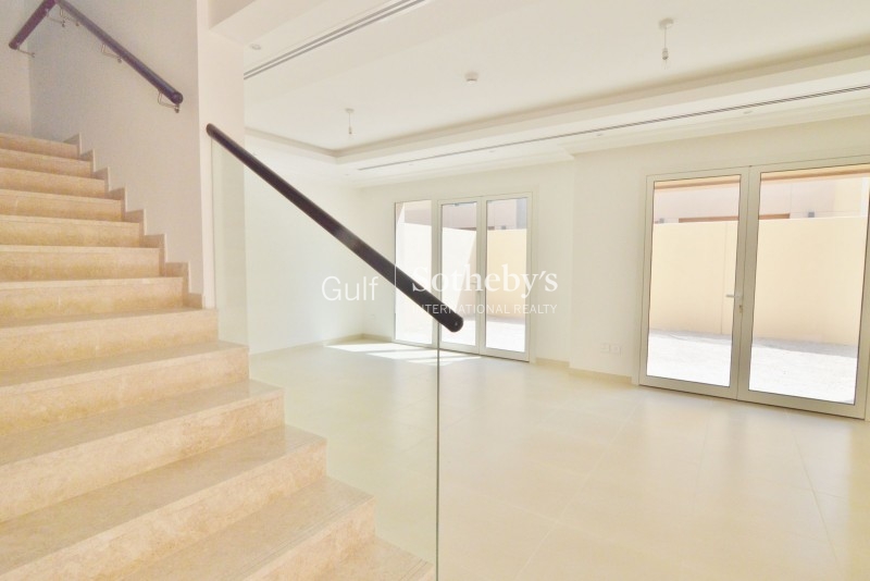 Brand New 2 Bedroom + Study In Burj Khalifa Er-R-7426