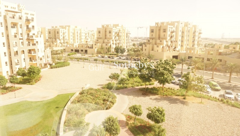 Fitted Office In Fortune Tower Jlt Er-R-6674
