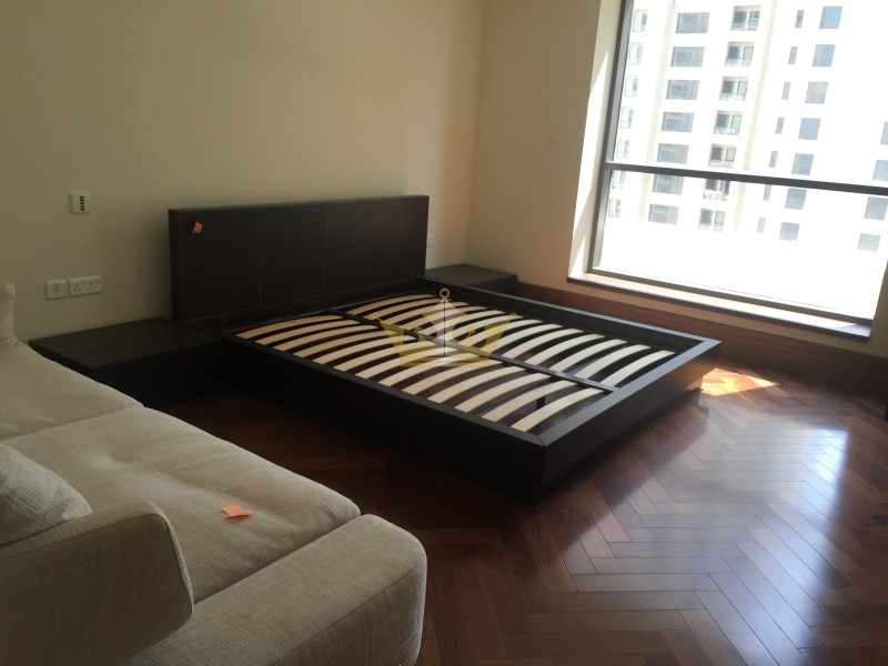 Unfurnished 1 Bedroom In Shoreline Palm Jumeirah Building 5 Full Sea View Er R 16325