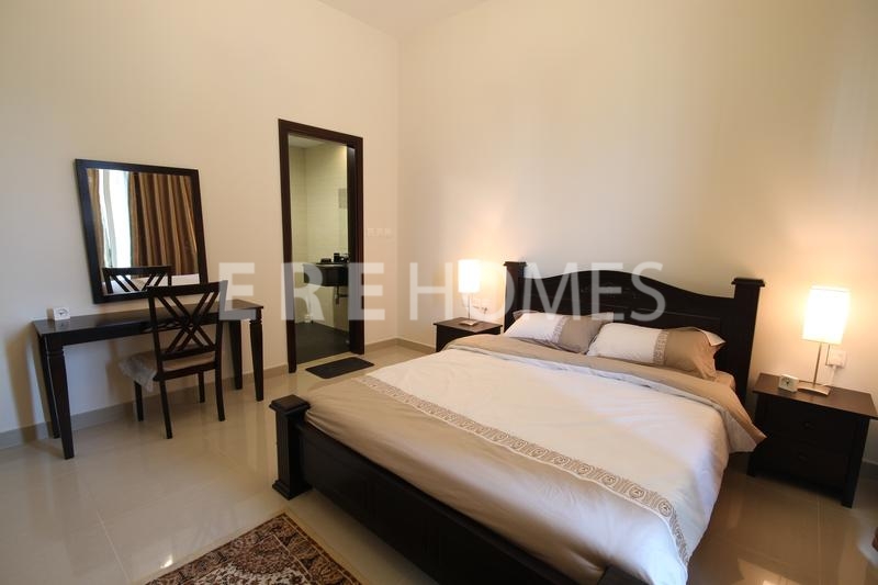 Spacious 3 Bed Apartment Available Up To 4 Cheques Er R 9457