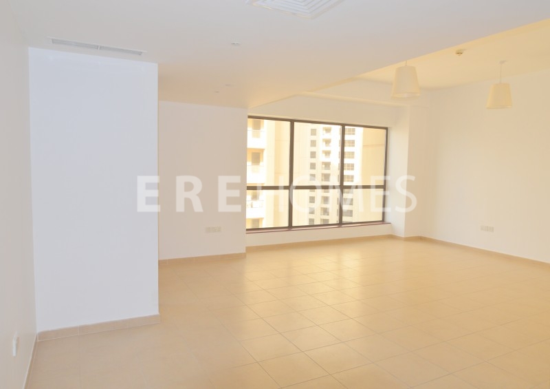 Spacious, Bright, Unfurnished Apt. Bahar, Jbr, Marina View Er R 13727
