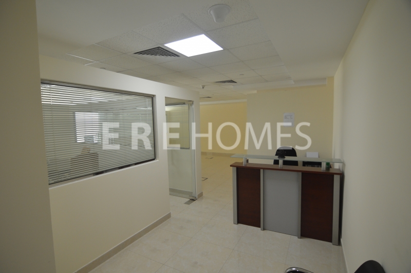 Exclusive-Stunning European Gallery View Signature Villa-Palm Jumeirah Er S 2752