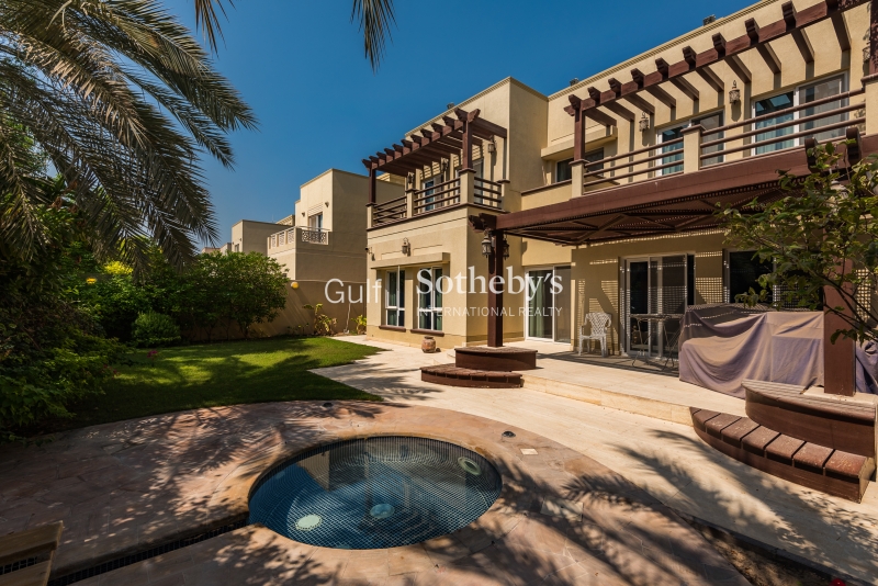 Fully Furnished Upgraded Meadows Villa