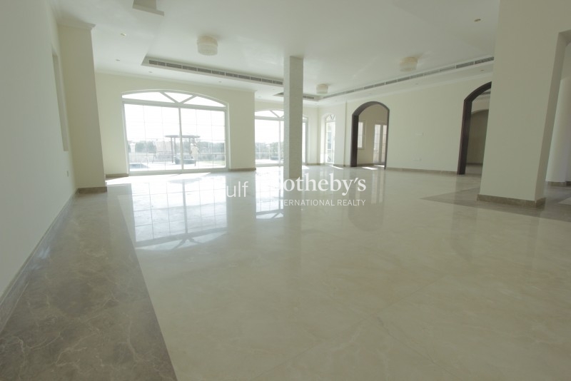Amazing Condition-Type D-High Floor