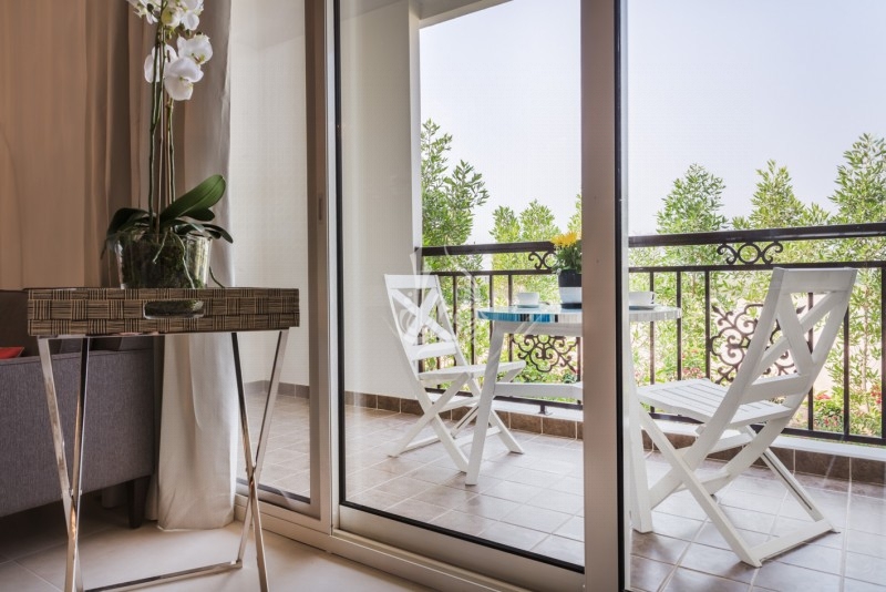 Spacious 5br Villa In Redwood Jumeirah Golf Estate 
