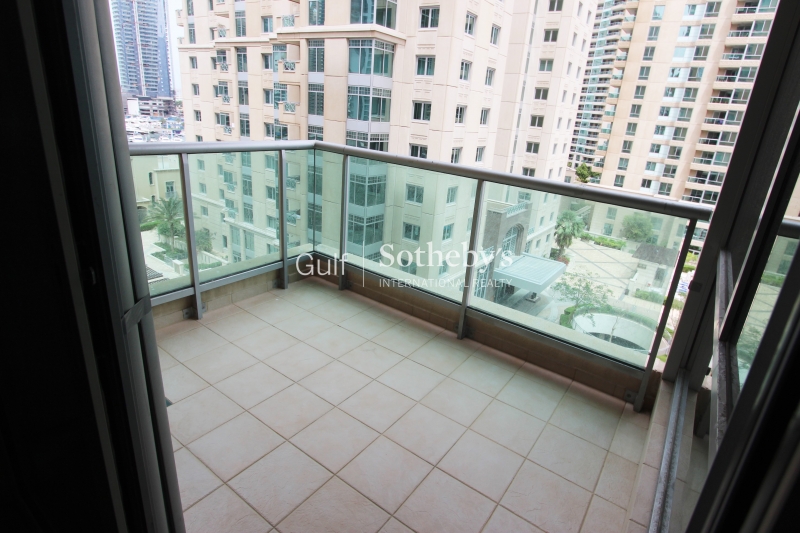 Two Bed Plus Study, Unfurnished, Marina View