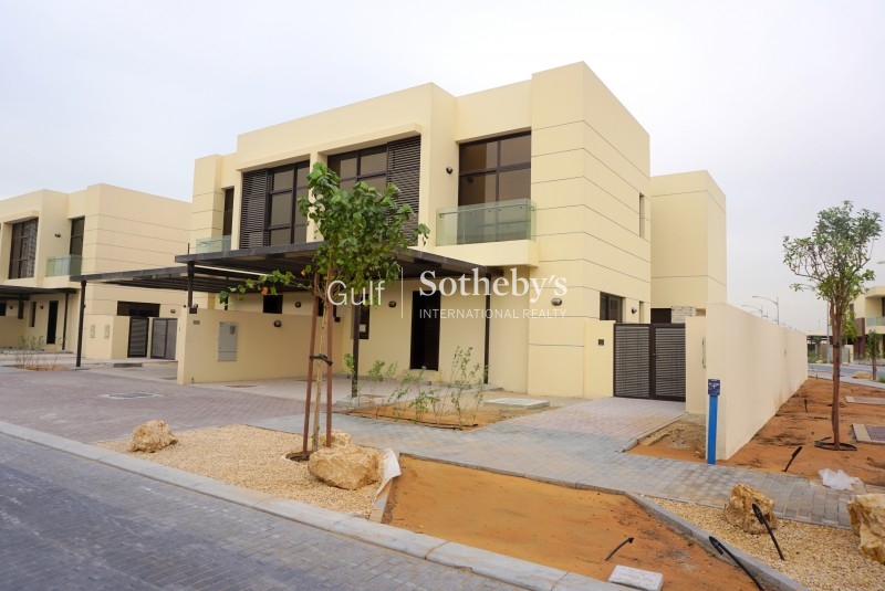 Fully Upgraded Ready To Move In 4br Akoya