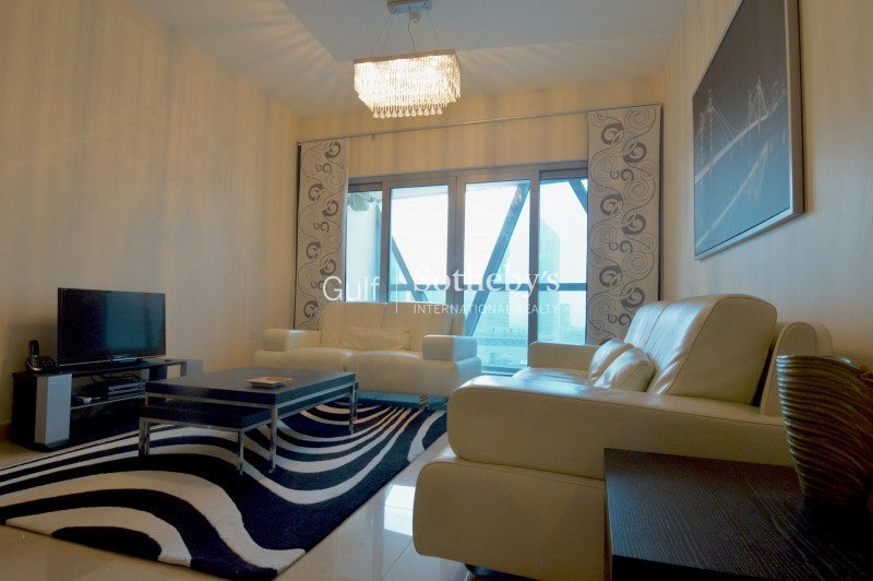 Balcony Difc View Available Now Exclusive