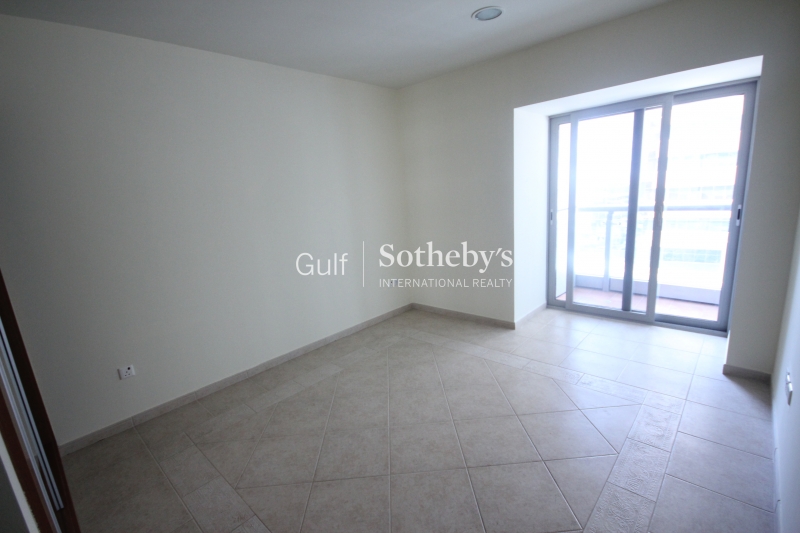 Independent 5 Bedroom Villa With Large Yard And Private Pool Er R 16015