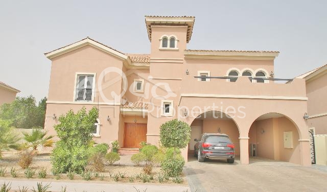 5 Br With Maid Villa For Sale In Valencia, The Villa