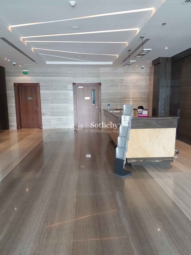 Exclusive Mid Number Immaculately Kept Fully Furnished Grand Foyer Garden Home With Atlantis Views-Palm Jumeirah Er S 3778