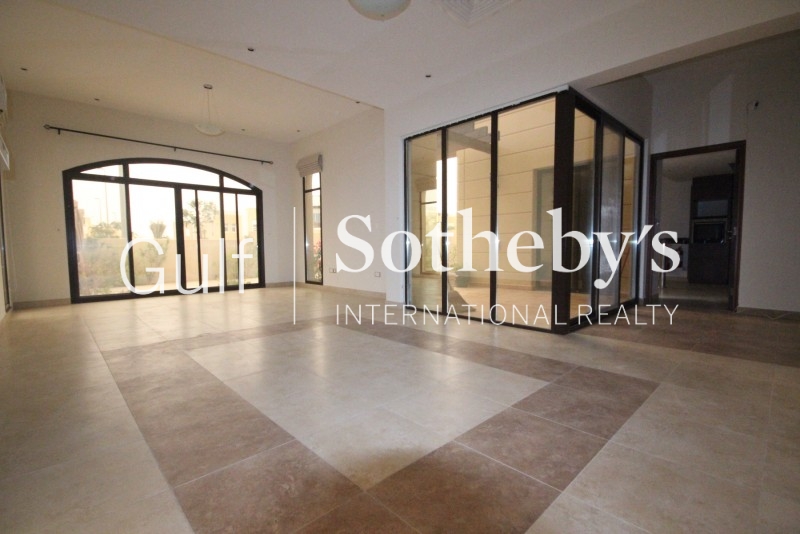 Cheapest L2 Extended Courtyard And Pool