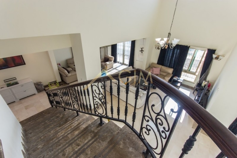 4 Br Villa For Sale In Jumeirah Islands, Cluster 24