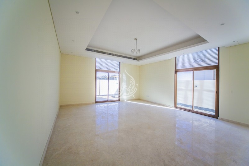 Posh Penthouse In Golden Mile Palm Jumeirah