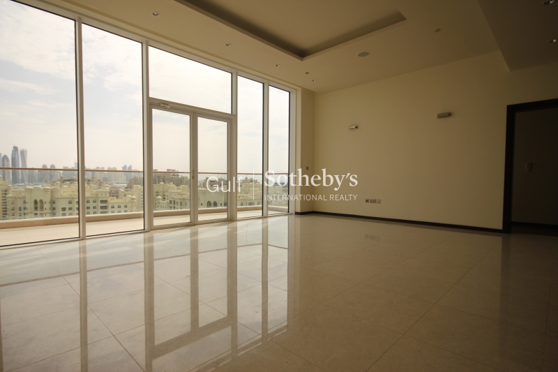 Stunning B Type With A Large Plot And Fantastic Golf Views