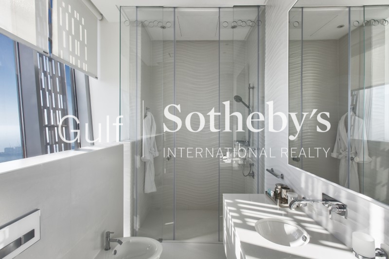 1/jbr Luxury Beachfront Living With Sea And City Views