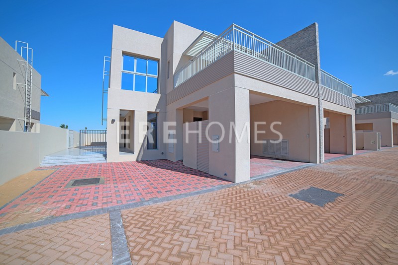 New Contemporary Semi Detached Villa Er S 6775