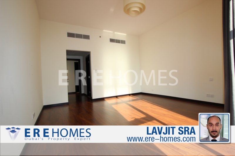 Fully Furnished 2 Bed With Maid'S Room In Green Lake Tower 1 On A Mid To Higher Floor For Sale. Er-S-5281