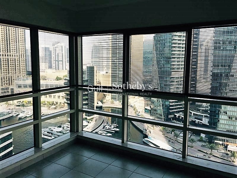 Special 1 Bed In Heart Of Marina