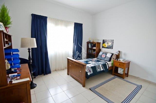 Spacious Office Space in Boulevard Plaza Downtown
