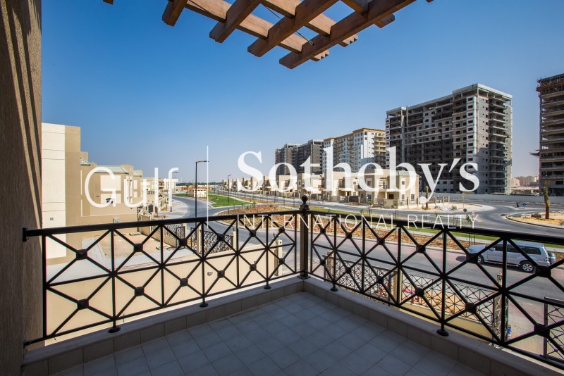 Meadows 3. 5 Bed Villa With Pool 