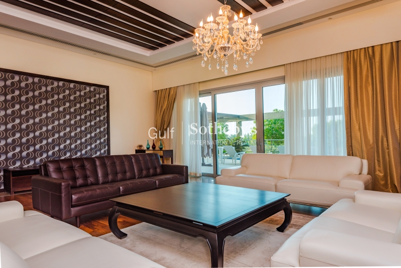 Beautiful 4br Townhouse With Amazing Views