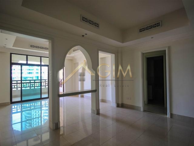 Luxury 2 Bedrooms In Old Town Island, Al Tajer Residence