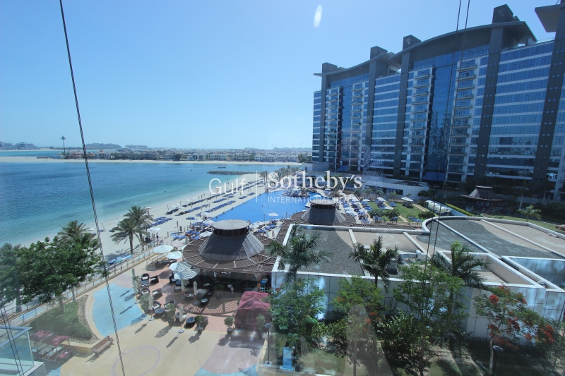 Vacant On Transfer Two Bedroom Residences Six Er S 8022