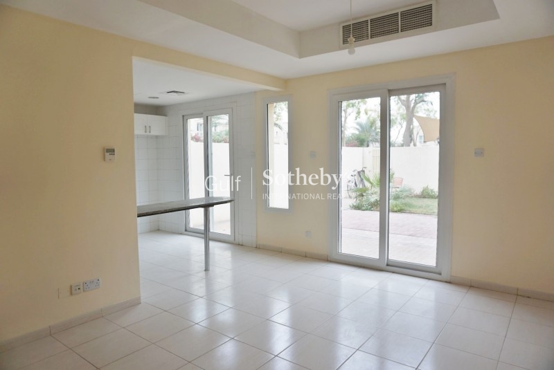 4m Available Mid May With Private Garden 