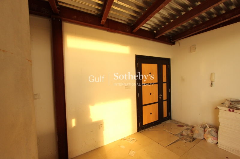 Stunning Brand New 5 Bed House Er R 10506