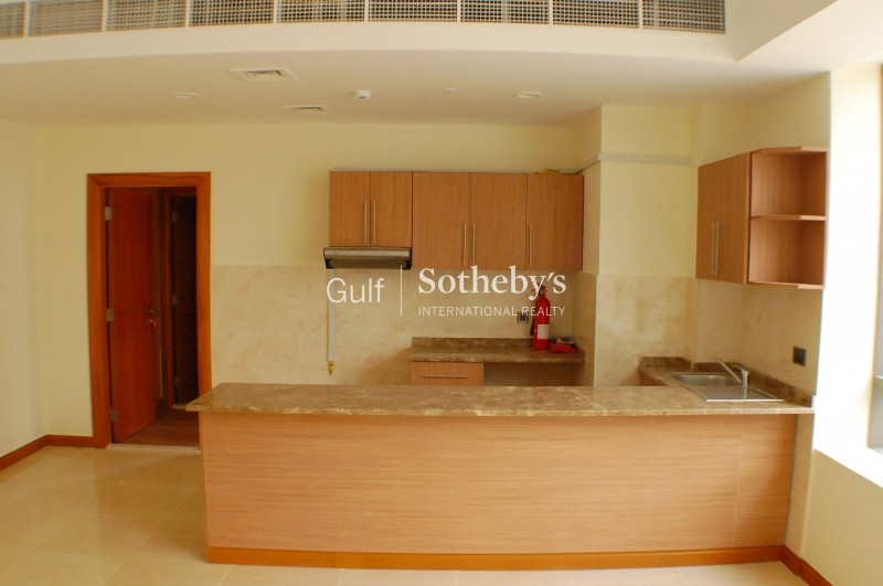 Large Plot Four Bedroom Yasmin Villa 
