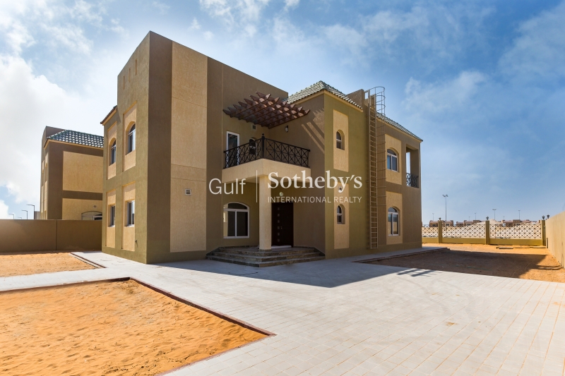 Brand New Independent Villa With Lake View 
