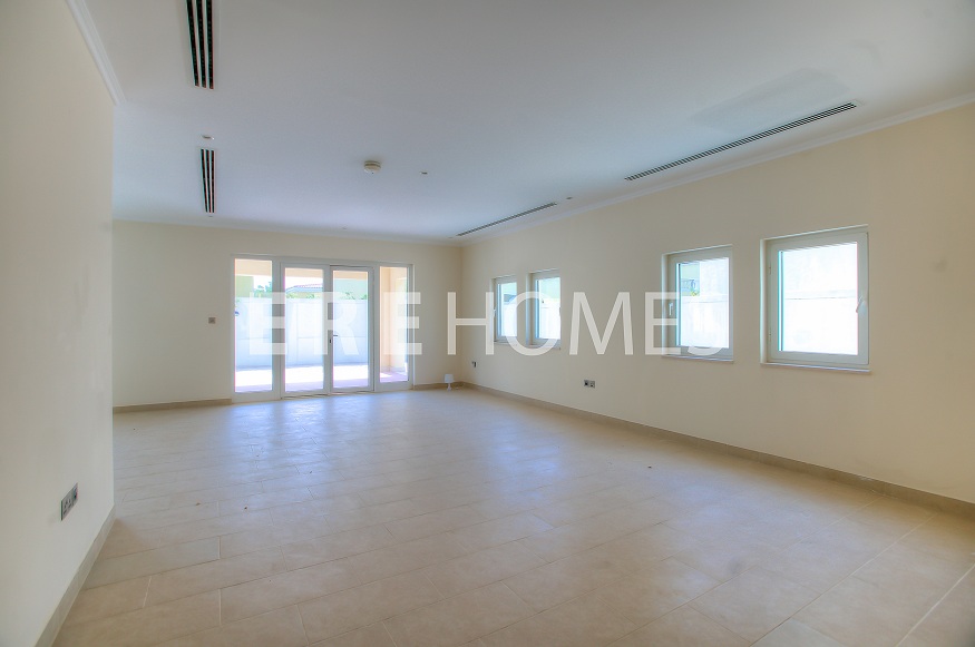 2 Bed Mid Floor In Sadaf 7, Part Marina Views Aed 2.3m Er S 4094