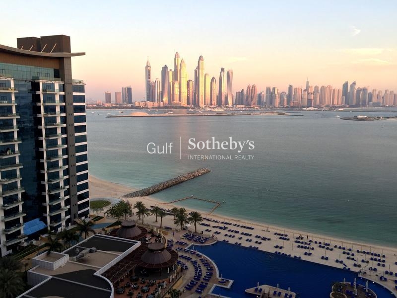 Full Marina Skyline View-High Floor 1br