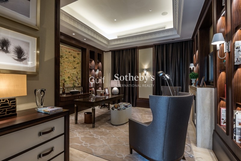 Fitted Office With Pantry In Burlington 