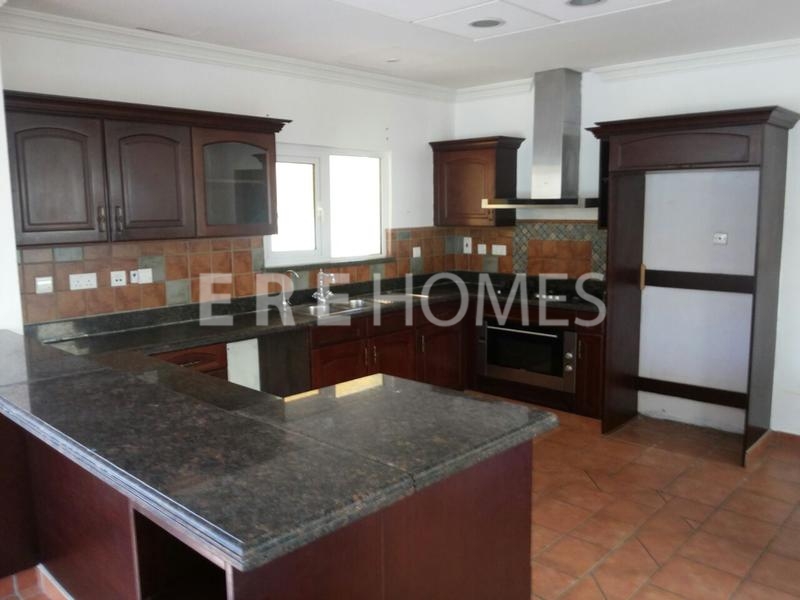 Fantastic 4 Bed Villa. 4 Cheques! Er R 11267
