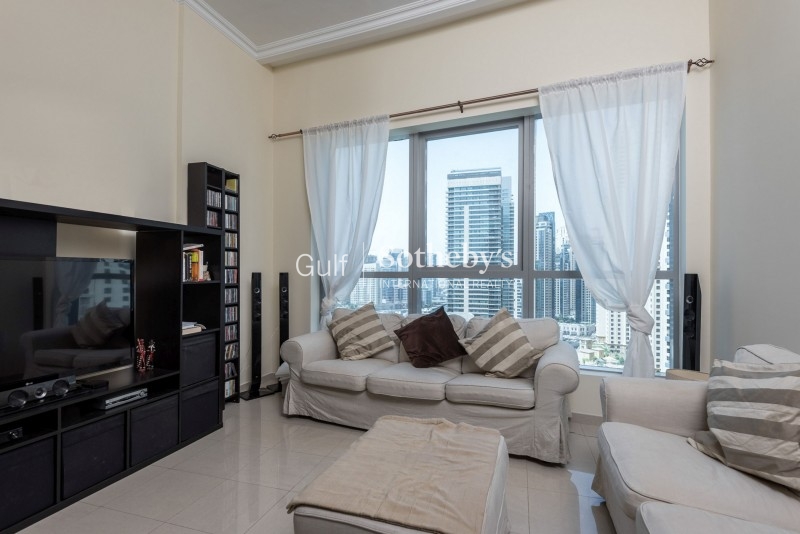 Bay Central Unfurnished 1BR Full Marina