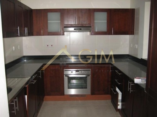 Great Investment In Green Lakes Tower 1, One Bedroom
