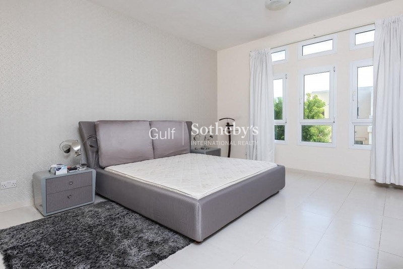 Stunning Upgraded 5 Bed Type 17 With Luxury Pool On Al Mahra Er R 14565