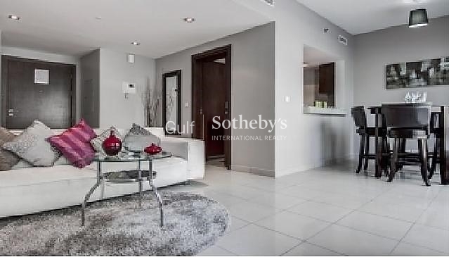 Fully Upgraded 1 Bed In Heart Of Marina
