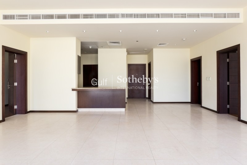 Vacant 2 Bedroom Plus Office 2 Parkings 