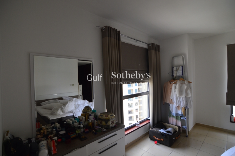 Close To The Pool-5 Bedroom With Maids