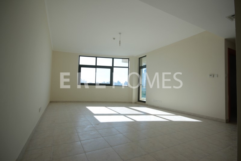 Large 2 Bed With Beautiful Golf Course Views Er-R-10942