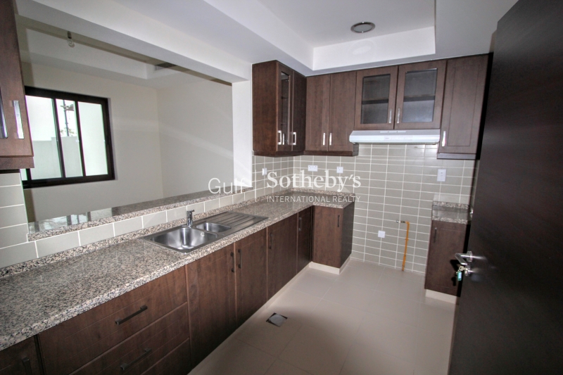 Beautiful House Overlooking Marina Er R 11947 