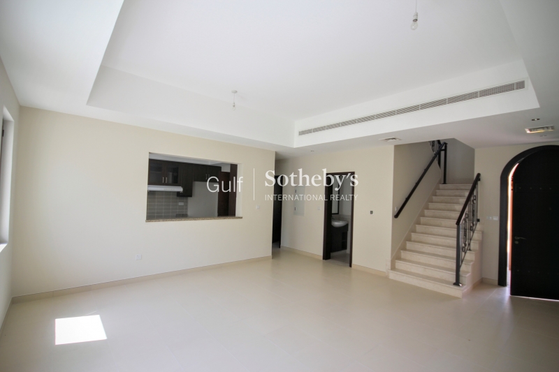 Beautiful Terrace With Lake Views Er S 7429
